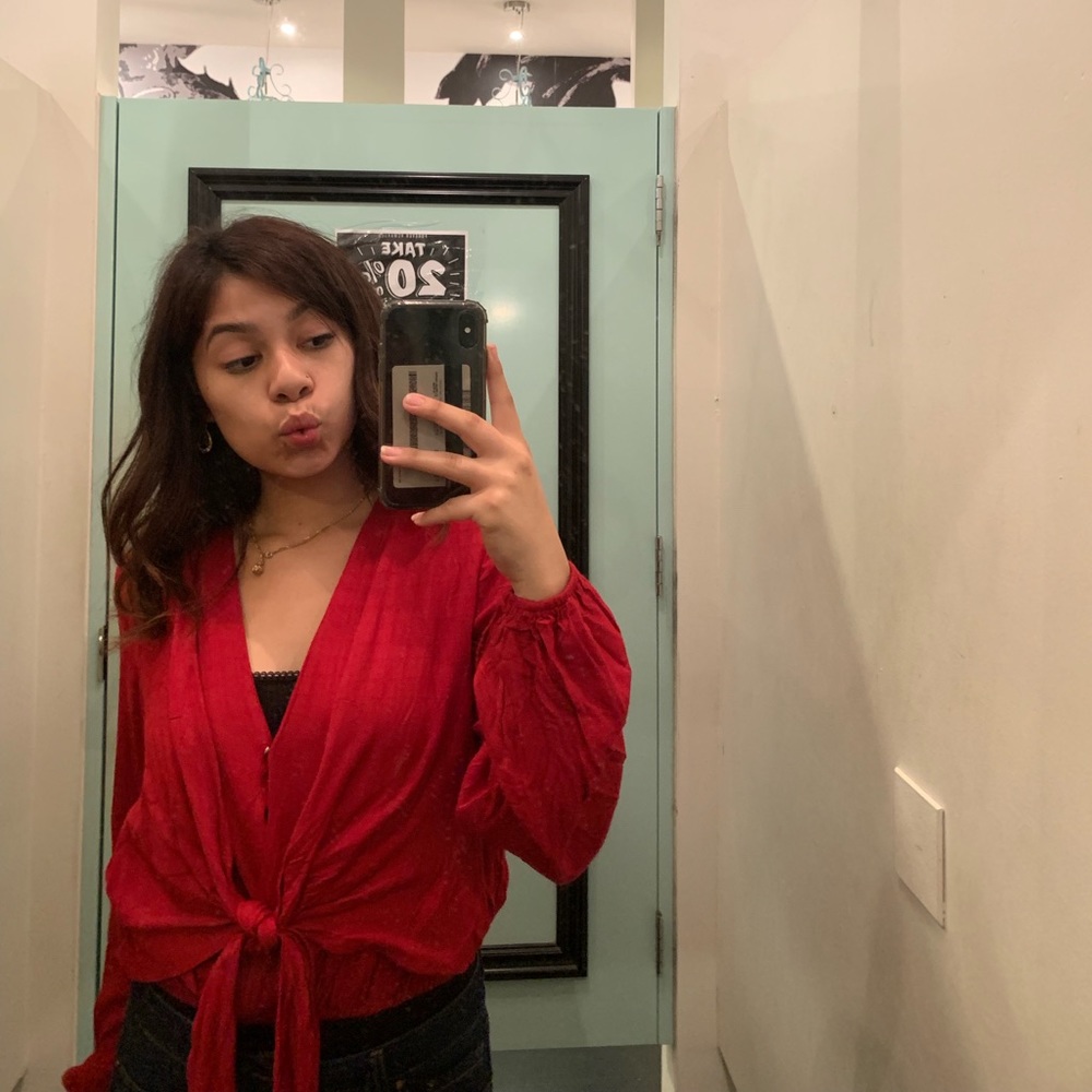 Meet your Posher, Anahi